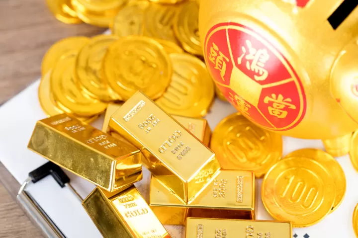 沪金和国际金价那个期货好(沪金和国际黄金走势一致吗)