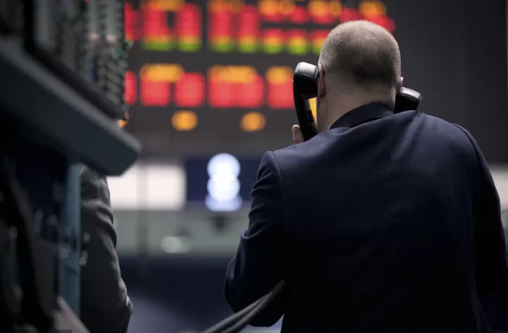 伦敦期货镍的实时行情(伦敦镍期货行情实时行情)